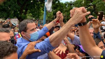 Juan Guaidó llegó este sábado al estado Barinas para acompañar la protesta en apoyo a la elección de Freddy Superlano como gobernador. Foto: @jguaido / Twitter